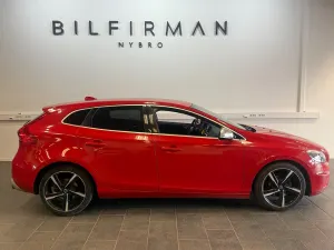 Volvo V40 2014