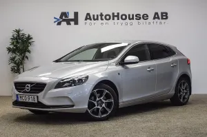 Volvo V40 2015