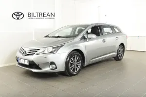 Toyota Avensis 2012