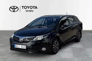 Toyota Avensis 2013