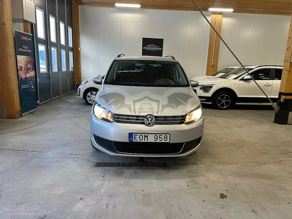 Volkswagen Touran 2014