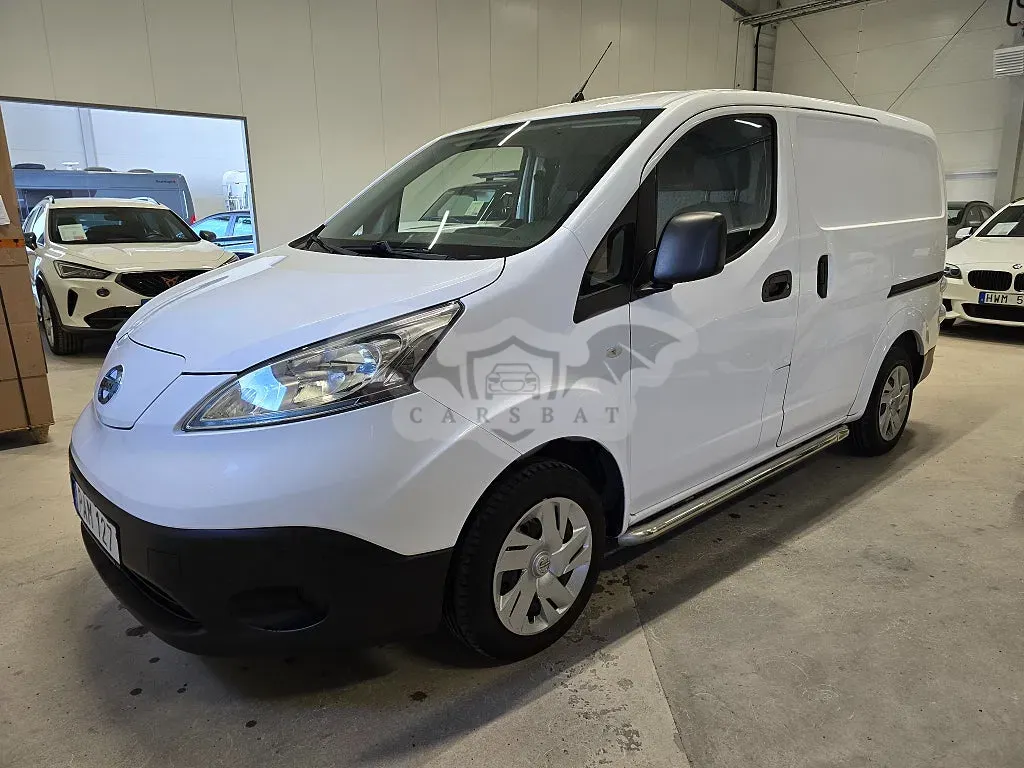 Nissan NV200 2016