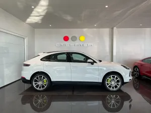 Porsche Cayenne 2020