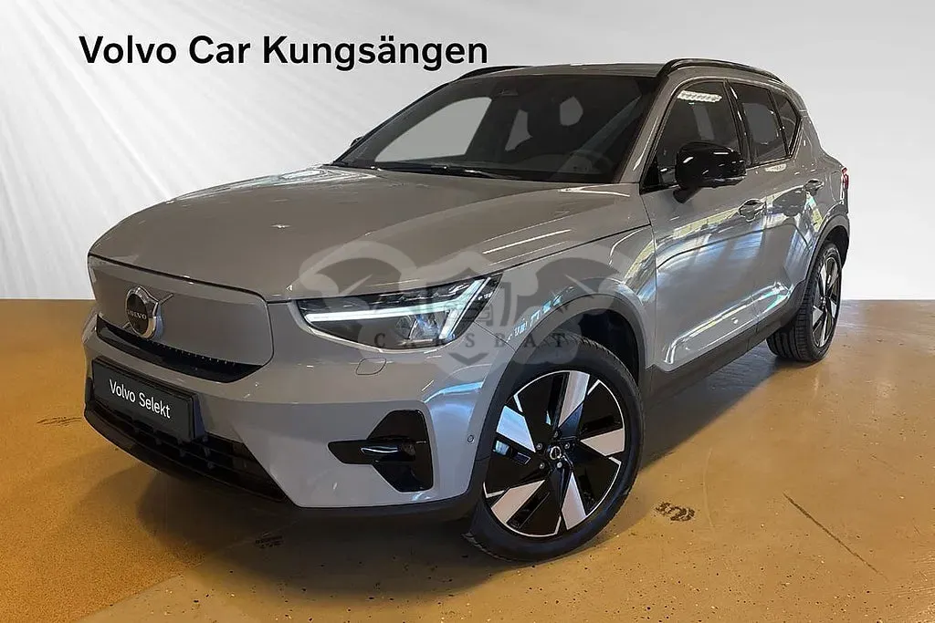 Volvo EX40 2026