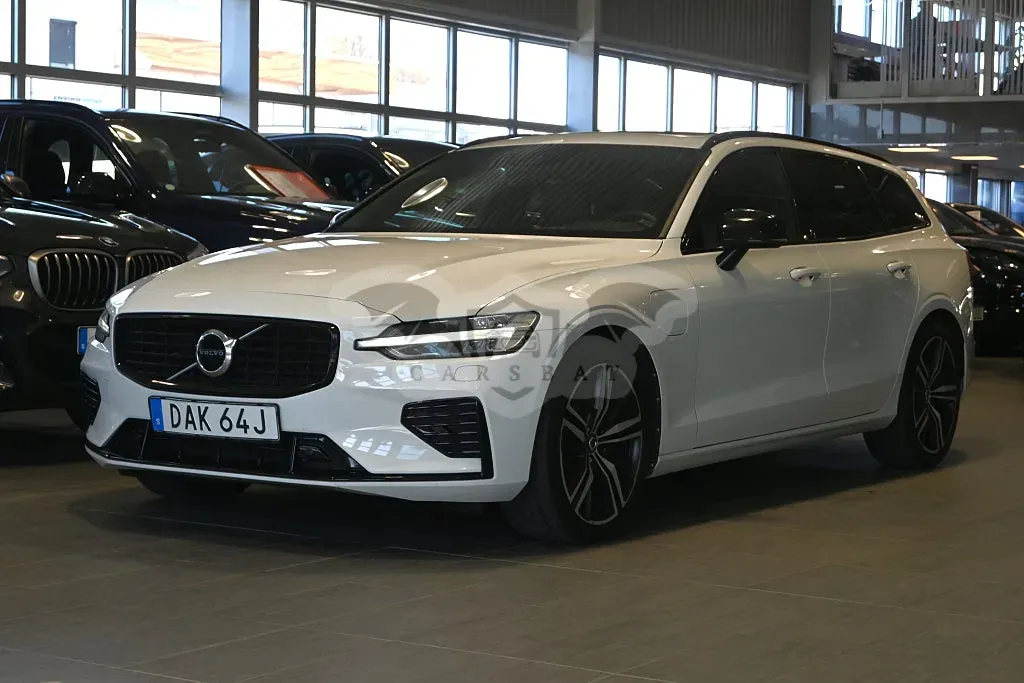 Volvo V60 2022