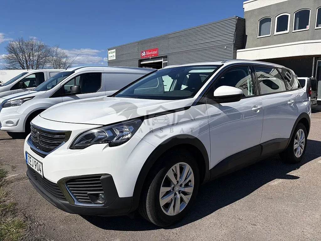 Peugeot 5008 2017