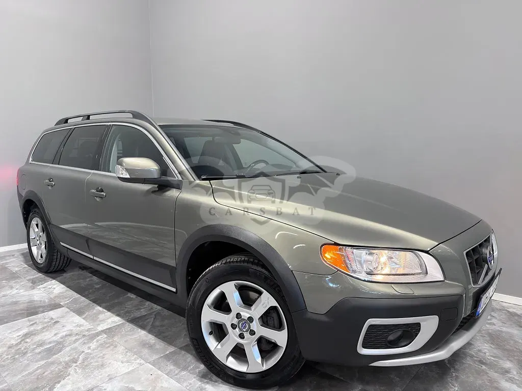 Volvo XC70 2010