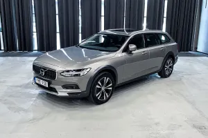 Volvo V90 2021