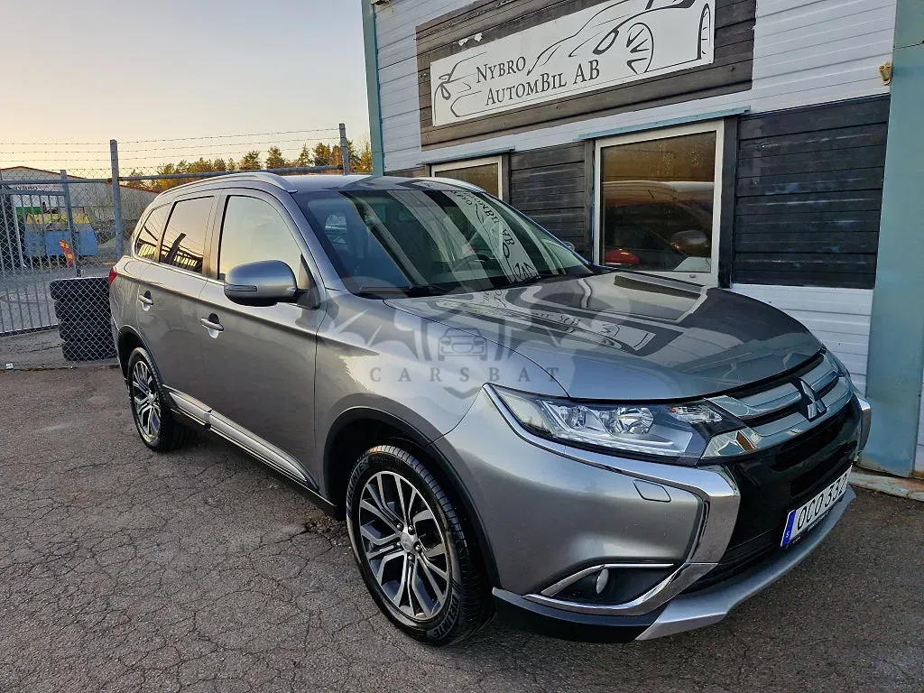 Mitsubishi Outlander 2016
