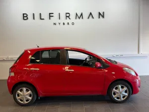 Toyota Yaris 2011