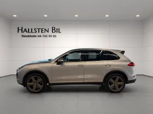 Porsche Cayenne 2016