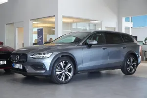 Volvo V60 2020