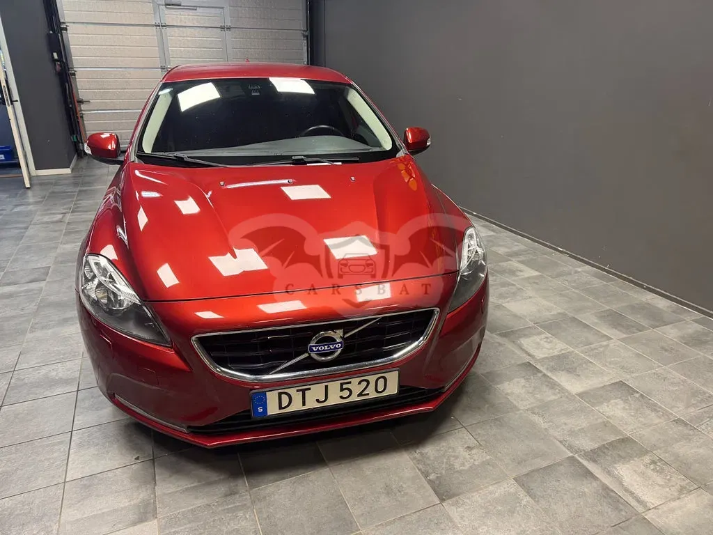 Volvo V40 2016