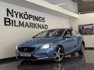 Volvo V40 2015