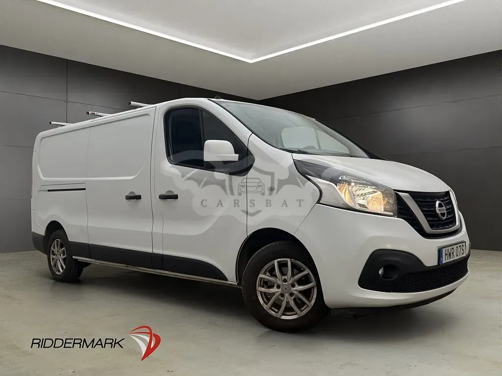 Nissan NV300 2020