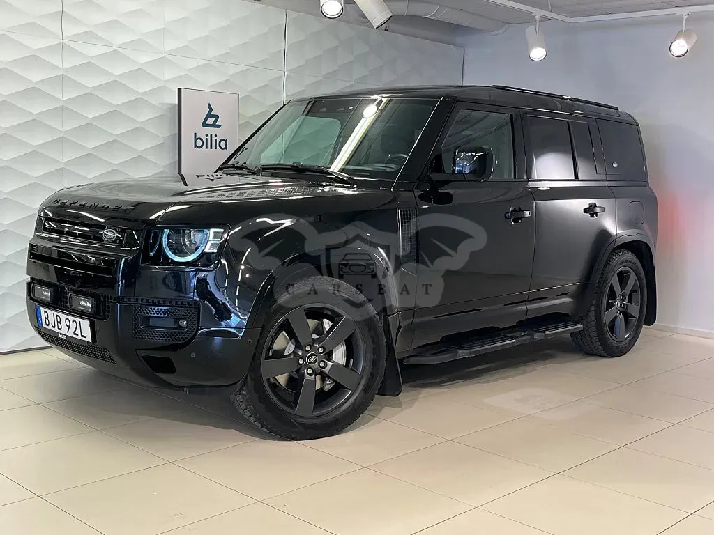 Land Rover Defender 2024