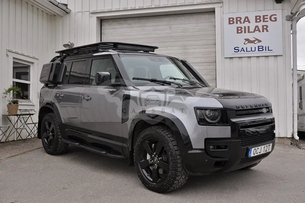 Land Rover Defender 2020