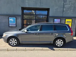 Volvo V70 2011