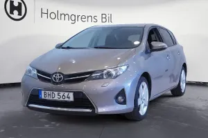 Toyota Auris 2014