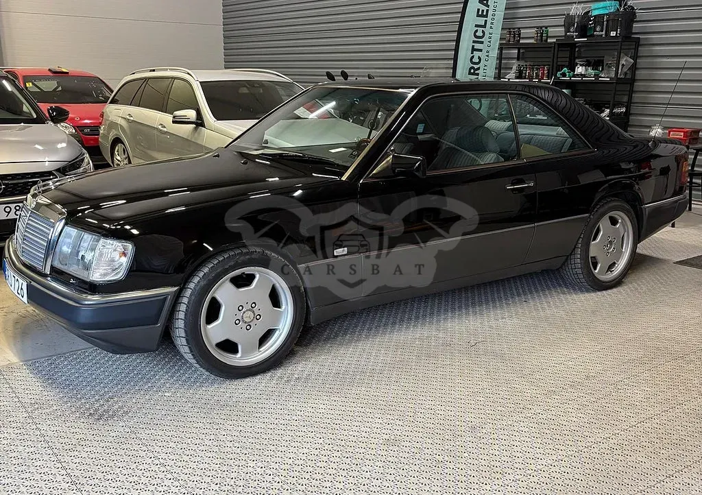 Mercedes-Benz 230 1990