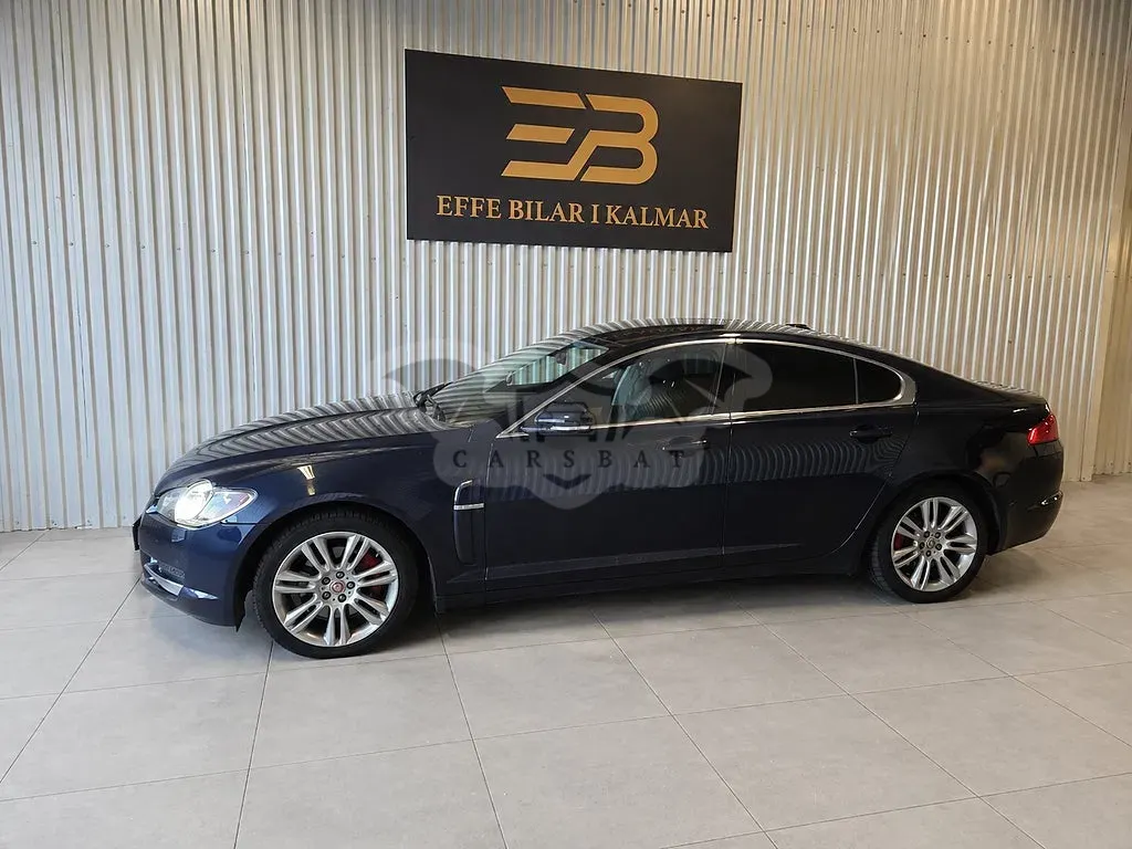 Jaguar XF 2011