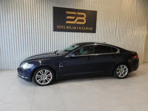 Jaguar XF 2011