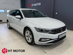 Volkswagen Passat 2023