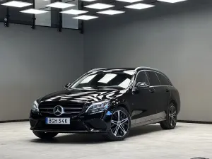 Mercedes-Benz C 2021