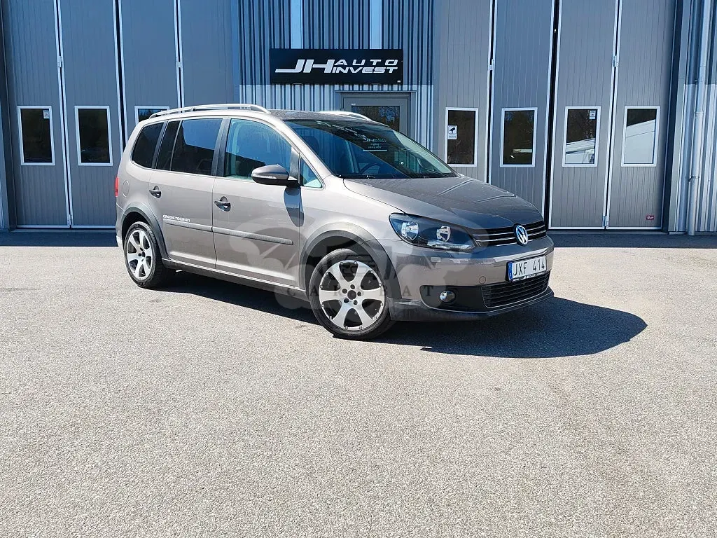 Volkswagen Touran 2011