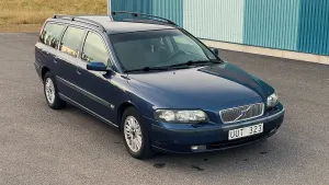 Volvo V70 2004
