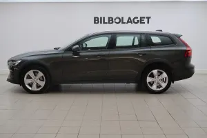 Volvo V60 2022
