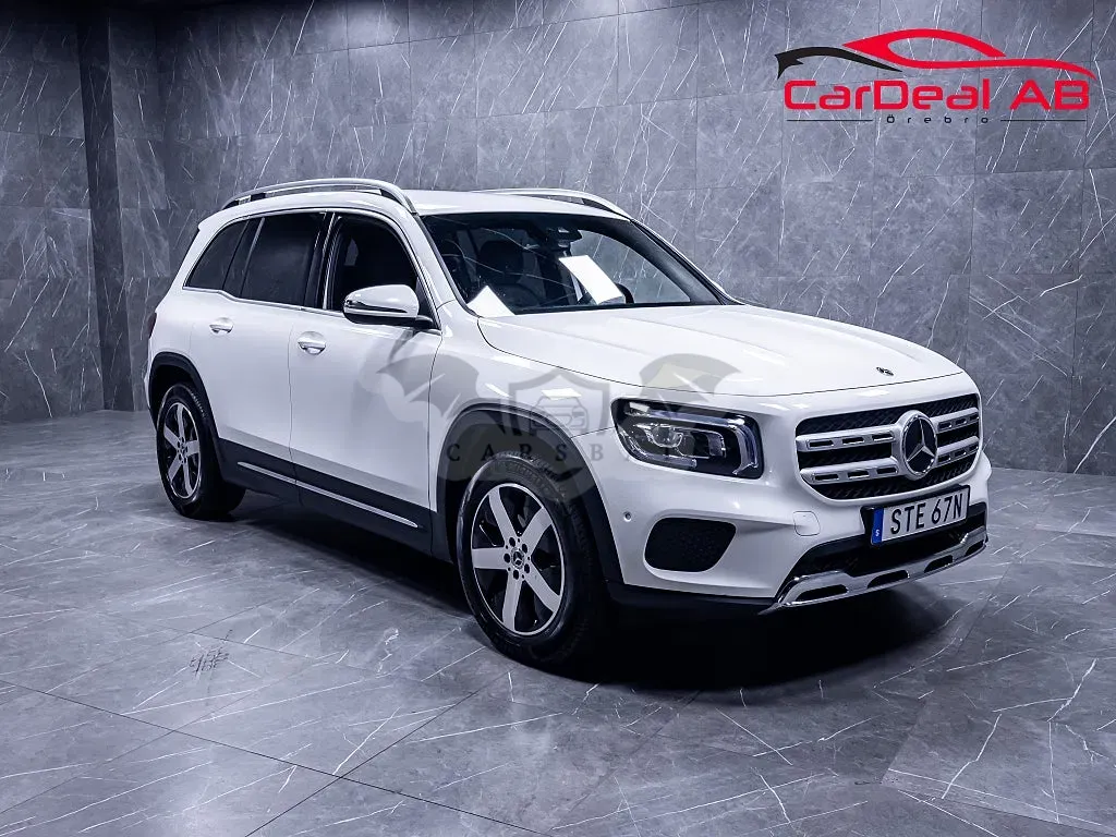 Mercedes-Benz GLB 2023