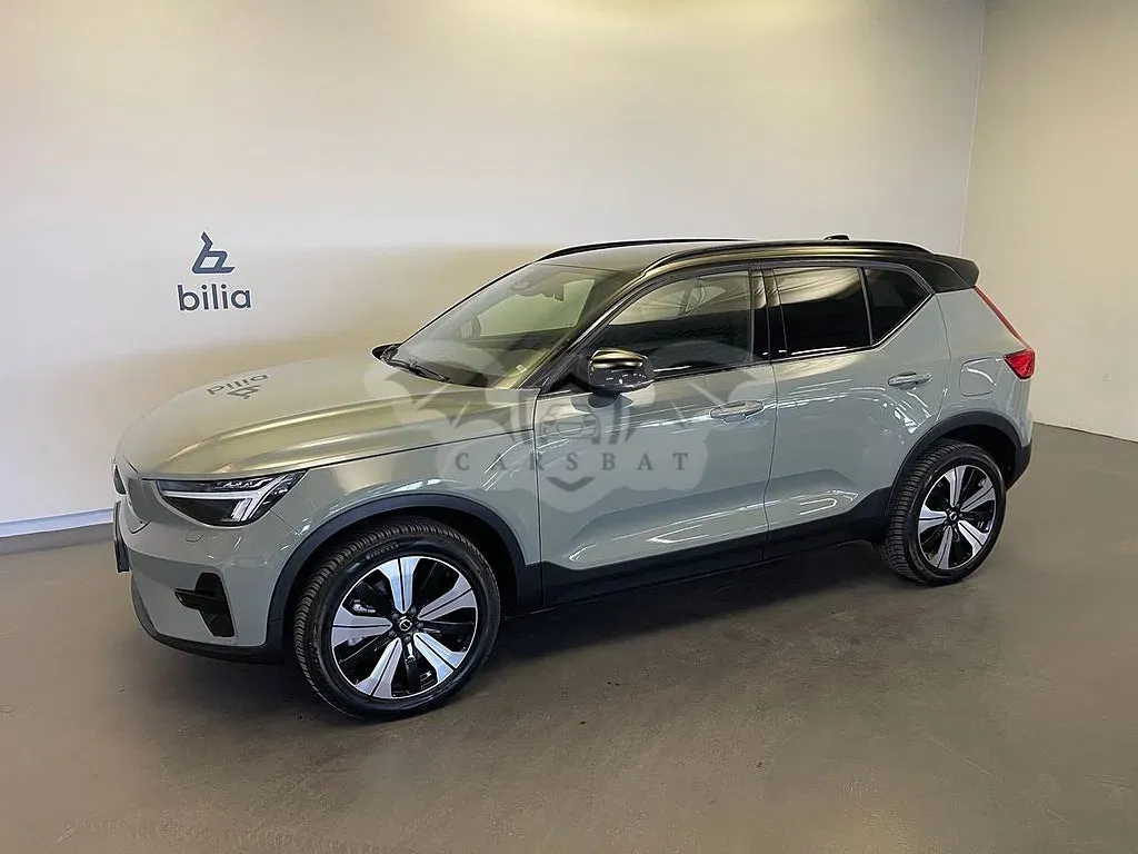 Volvo XC40 2023