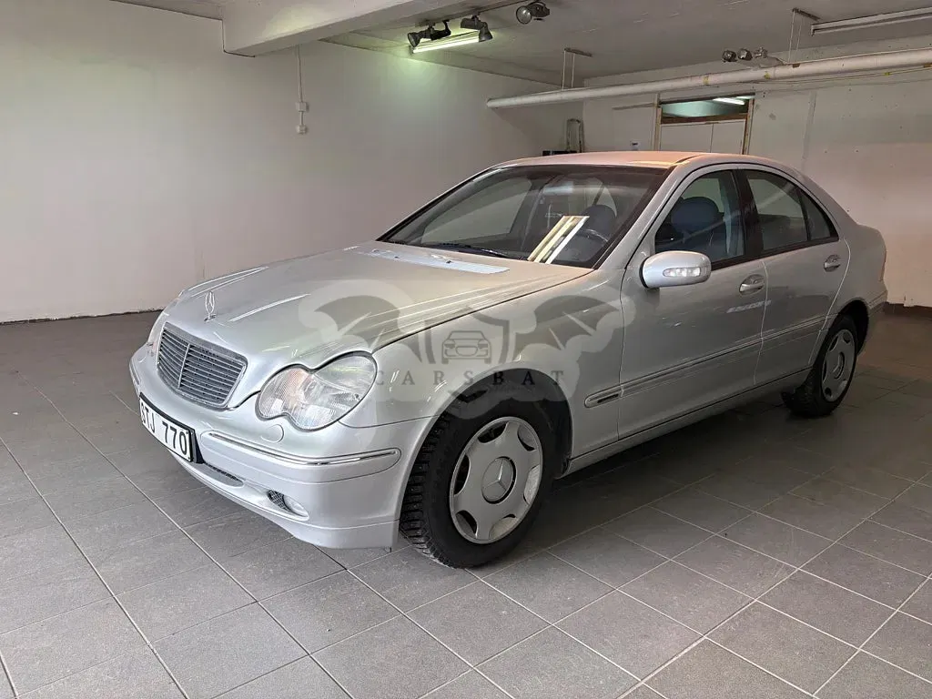 Mercedes-Benz C 2002