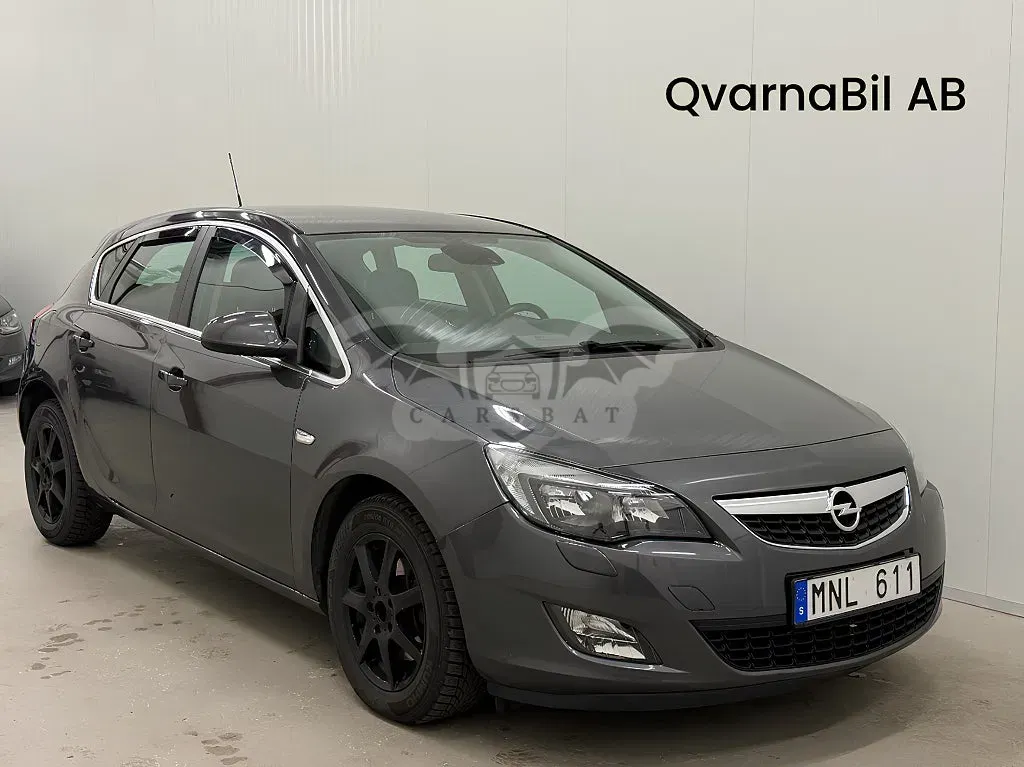 Opel Astra 2012