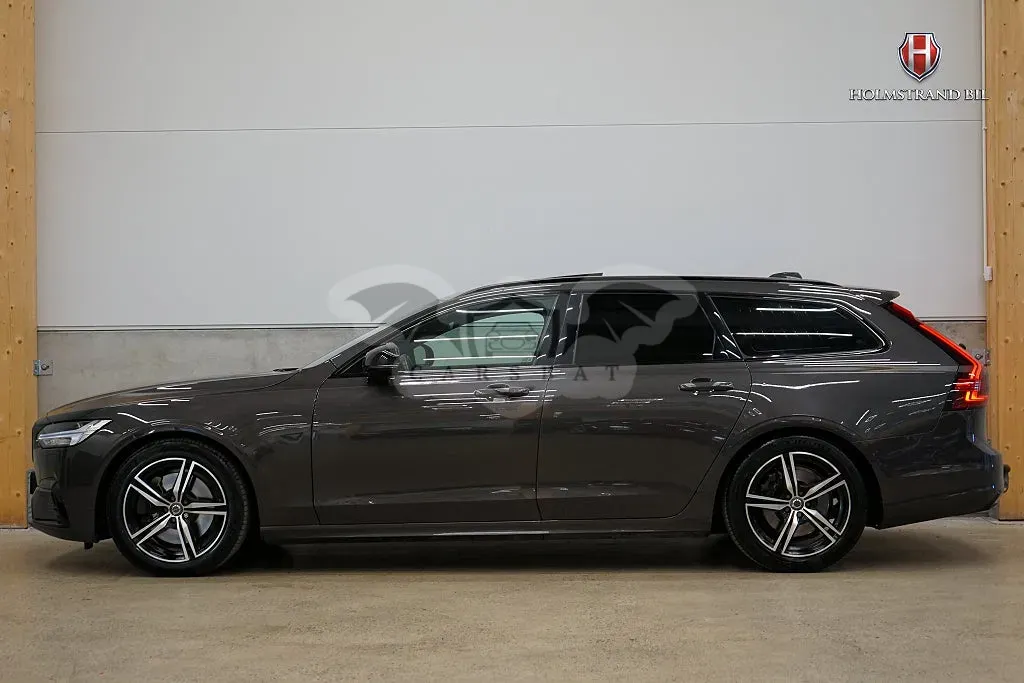 Volvo V90 2021