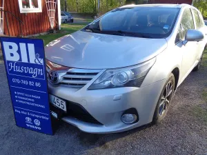 Toyota Avensis 2013