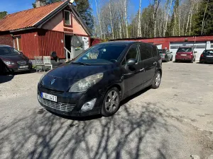 Renault Grand Scenic 2011