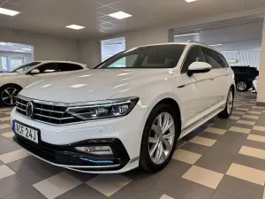 Volkswagen Passat 2022