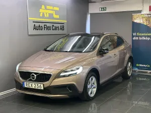 Volvo V40 2017