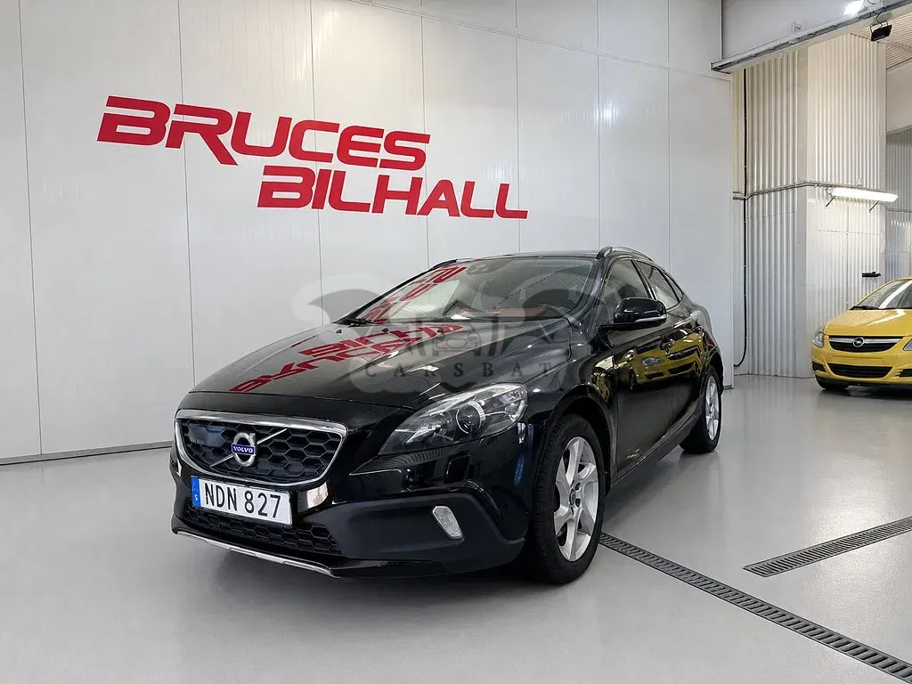 Volvo V40 2016