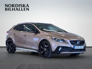 Volvo V40 2016