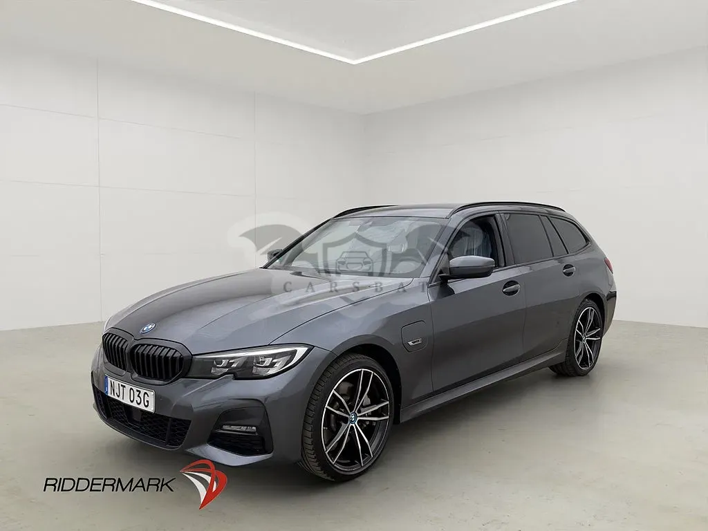 BMW 3 Series 330e 2022