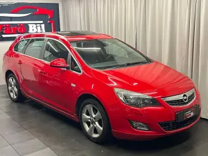 Opel Astra 2012