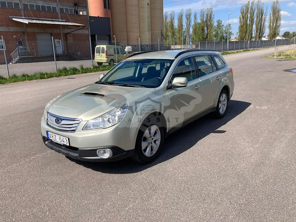 Subaru Outback 2011