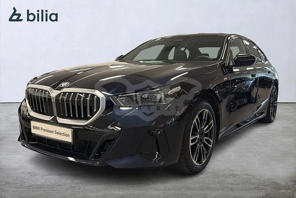 BMW 5 Series 530e 2025