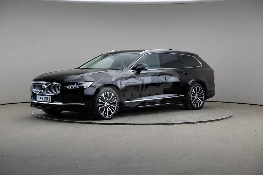 Volvo V90 2023