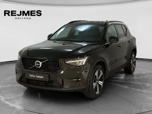 Volvo XC40 2023