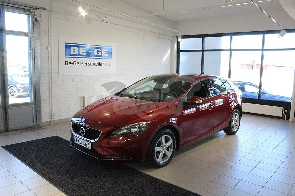 Volvo V40 2018