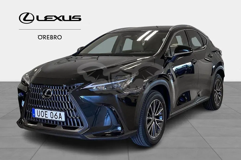 Lexus NX 2025